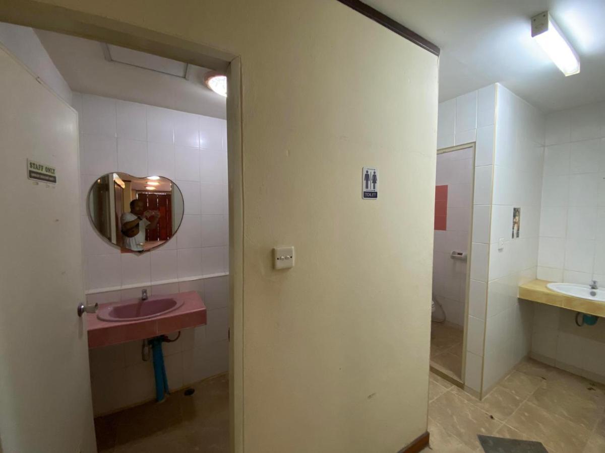 Nearthepark Backpack Hostel 2 清邁 外观 照片